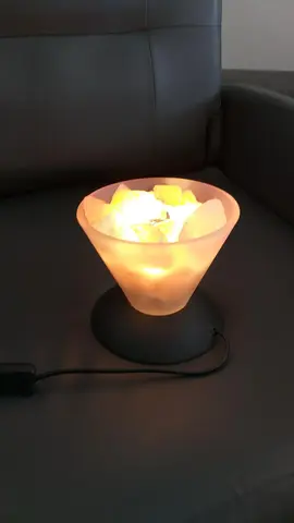 Lampe avec pierres de sel décorative avec ampoule