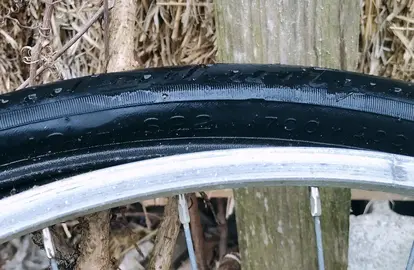 Roue vélo 700x400 alu