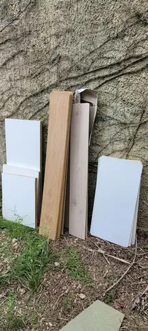 Chute de plan de travail et parquet flottant