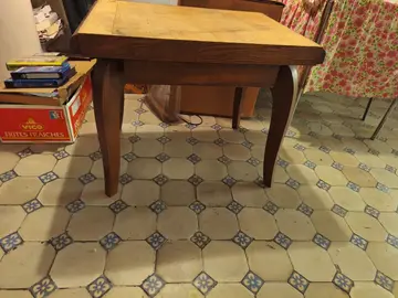 petite table d'appoint