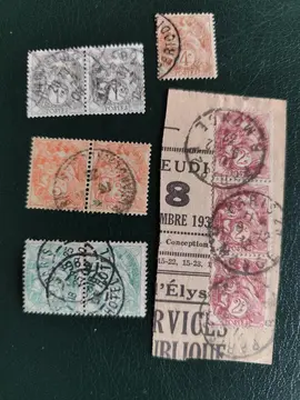 Lot unique timbres type Blanc
