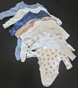 Body + Pyjama 1 mois