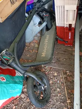 trotinette électrique ( ancien modèle)