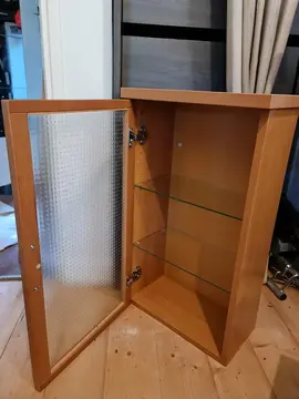 2 armoires de toilette ikea