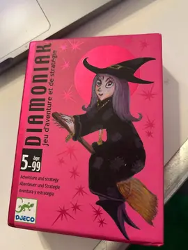 Jeu de carte a jouer en famille