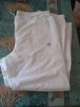 a donner bas de survêtement blanc grande taille