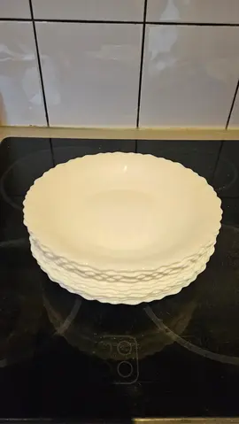 Lot de 10 assiettes à soupe blanches