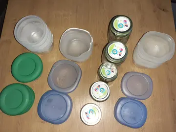 Petits Pots alimentaires bébé avec couvercle