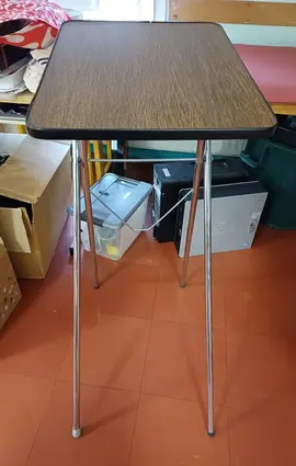 table support pour retroprojecteur