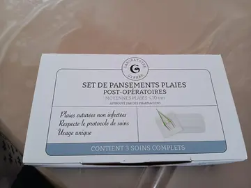 3 boites sets de pansement