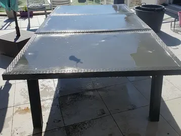 Table de jardin