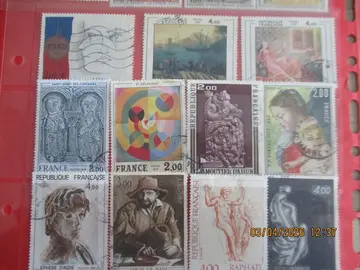 10 timbres obitérés France Musée Imaginaire