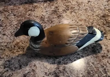 chat, grenouille, canard en bois