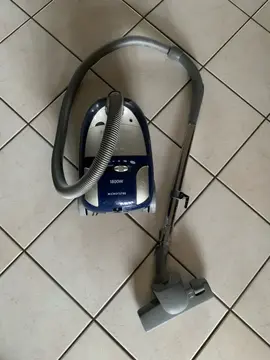 Aspirateur cassé