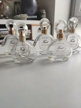 flacons vides parfums First van Cleef