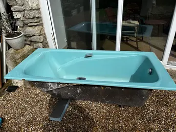 baignoire vintage fonte bleue