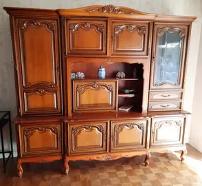 Grand buffet vaisselier merisier massif