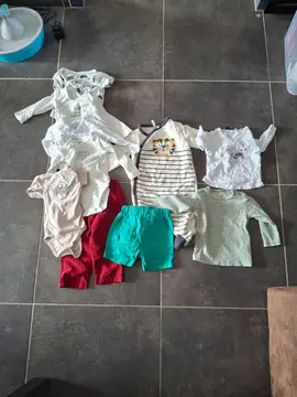 Lot vêtements 6 mois