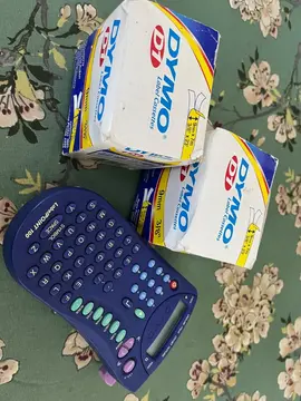 Etiquetteuse avec recharges