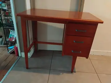bureau vintage à retaper