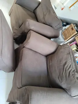 2 fauteuils ikea et repose pied