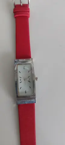 montre femme pile a changer