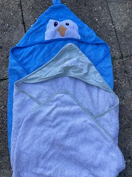 cape de bains bébé