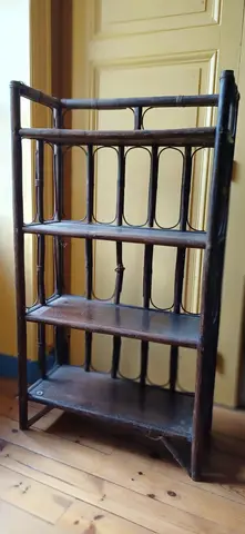 Etagère en bambou
