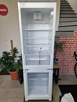HS frigo encastrable Whirlpool