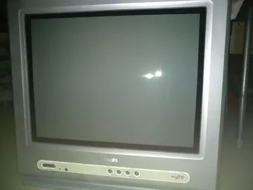 poste Philips TV 36 cm stéréo