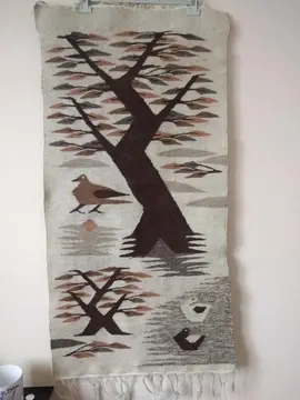 Tapis mural ou à poser au sol en laine