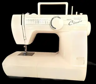 MACHINE A COUDRE