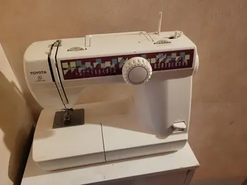 Machine à coudre Toyota