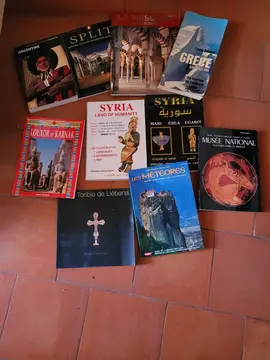 Lot de guides et revues de voyage