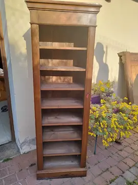 Étagère bois à casiers