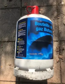 Bouteille de gaz vide