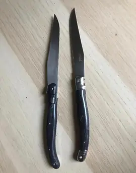 Couteaux Laguiole, manches abimés