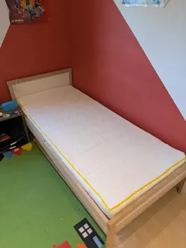 lit enfant ikea sniglar avec matelas