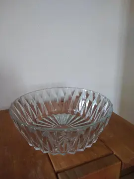 saladier en verre diamètre 23 cm