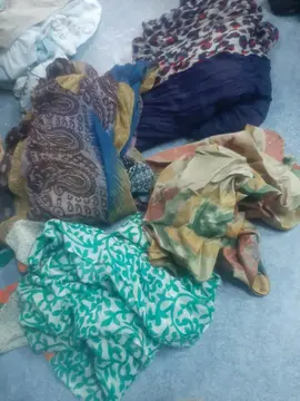 lot de 4 châles foulards