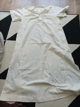 qamis taille 50 très bon état