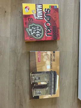 donnés jeux modélisme et de société neufs