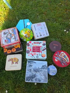 donne boîtes en métal