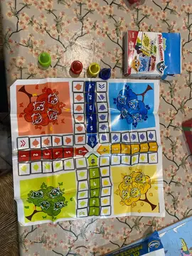 jeu de petits chevaux de voyage