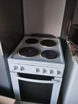 Cuisinière (4 plaques & four)