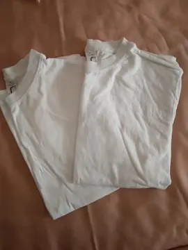 lot 2 t-shirt 10 ans