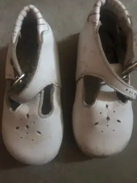 chaussures bébé blanche p20