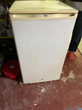 réfrigérateur FAURE 99 L
