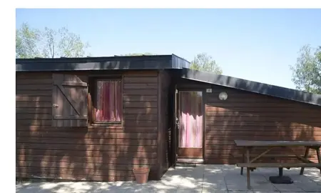 Donne chalet en bois habitable isolé 49 m2