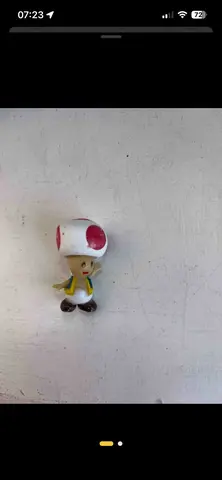 figurine toad